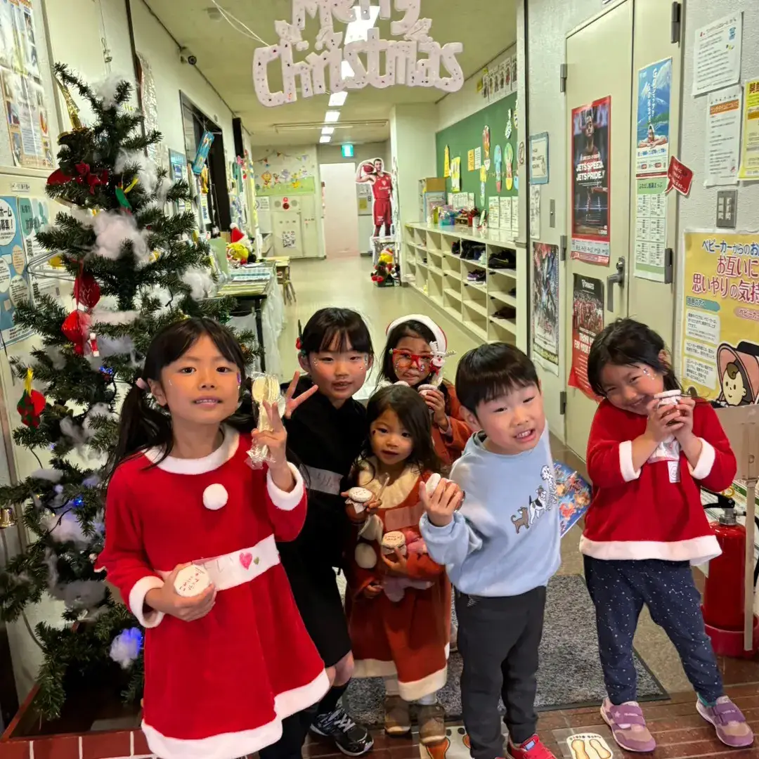 子ども食堂かえるのうた20231224_子供達の様子