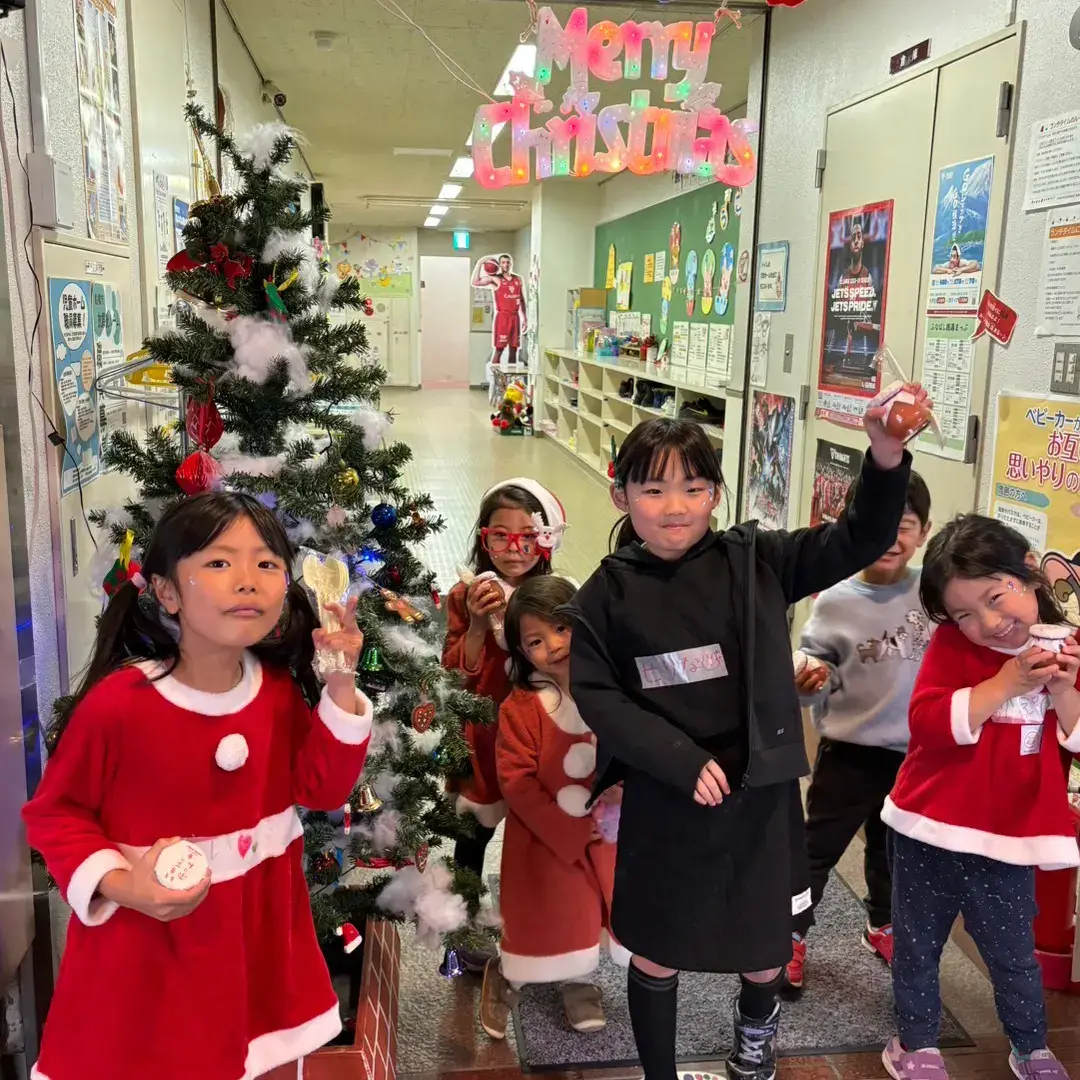 子ども食堂かえるのうた20231224_子供達の様子