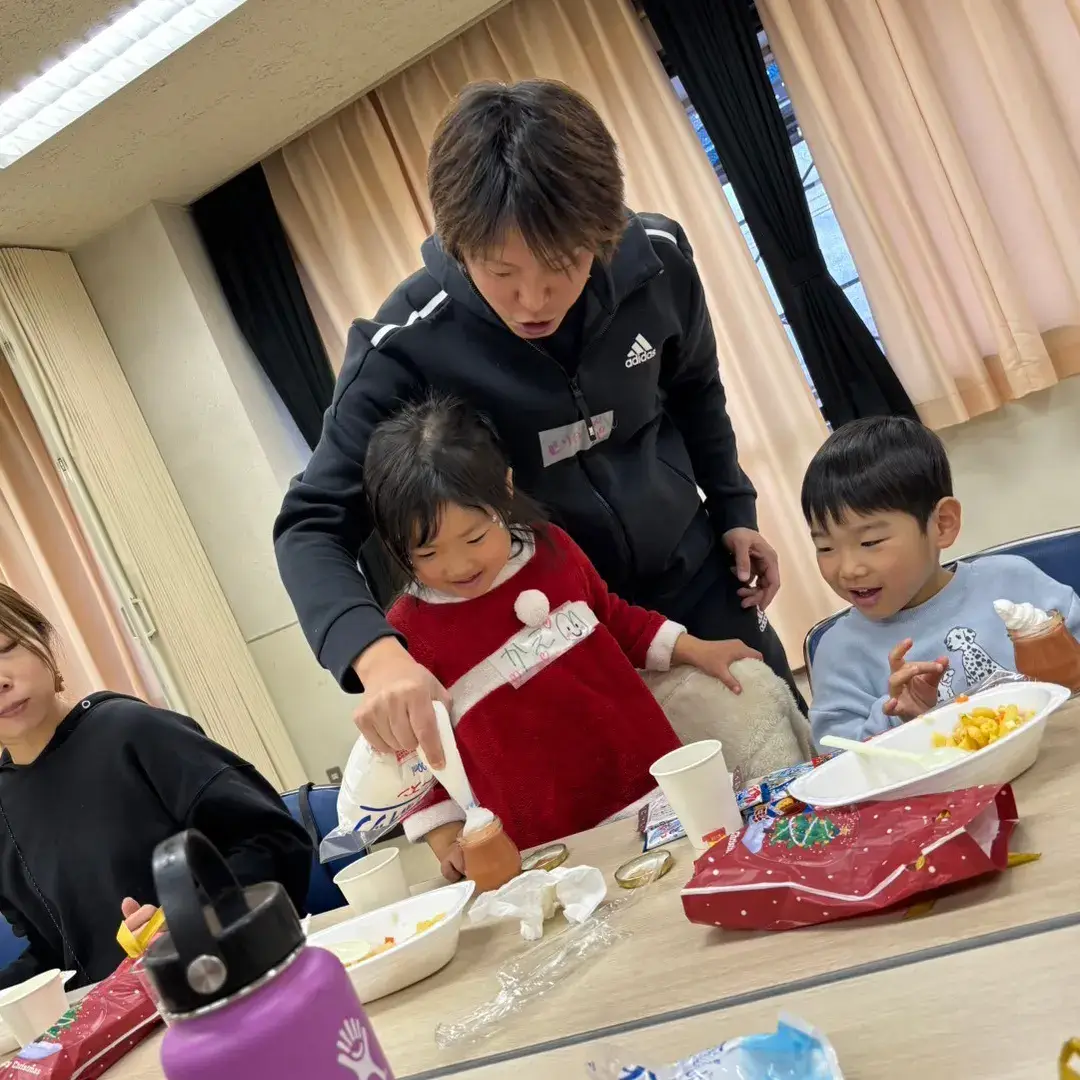 子ども食堂かえるのうた20231224_子供達の様子